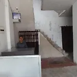 Nishad Palace Guest House Lucknow