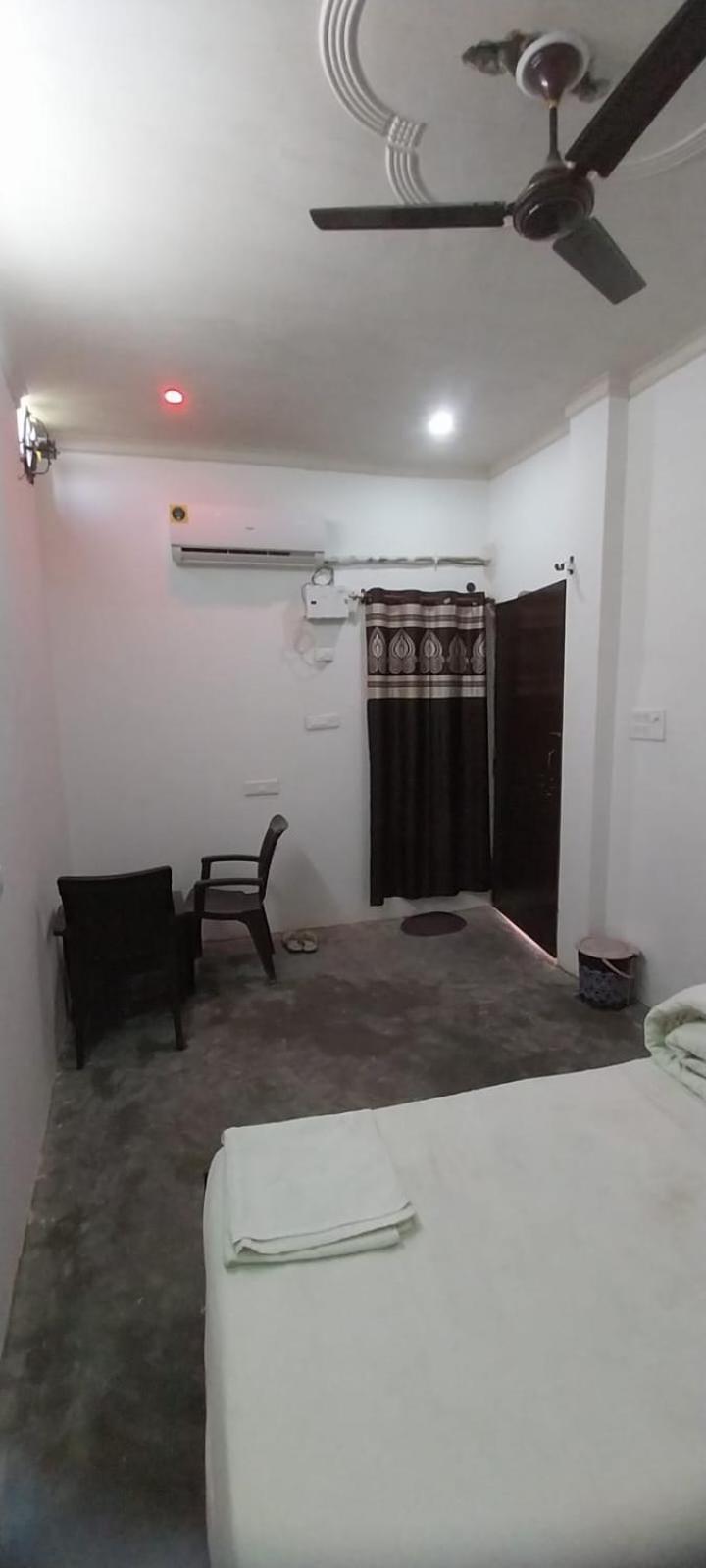 Guest house Nishad Palace Lucknow